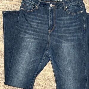 EUC - S.O.N.G Lace-Up Back Fit N Flare (Size: 13/31)